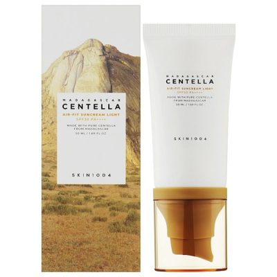 ضدآفتاب سنتلا ماداگاسکار ایرفیت اسکین 1004 (SKIN1004 Madagascar Centella Air-fit Suncream Light)