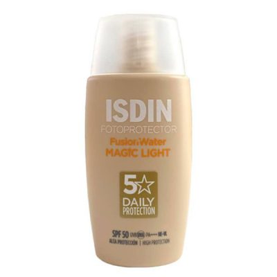 ضد آفتاب رنگی ایزدین فیوژن واتر مجیک لایت SPF 50 حجم 50 میلی لیتر